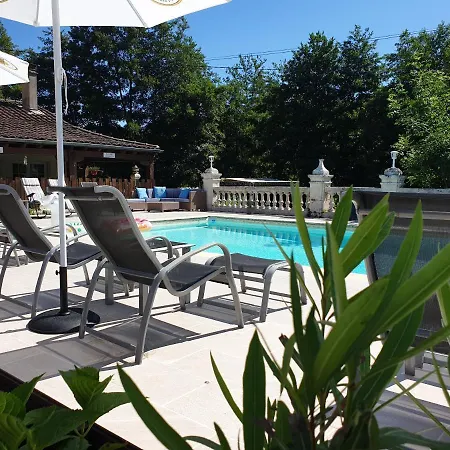 Bed & Breakfast La Charrue 3*